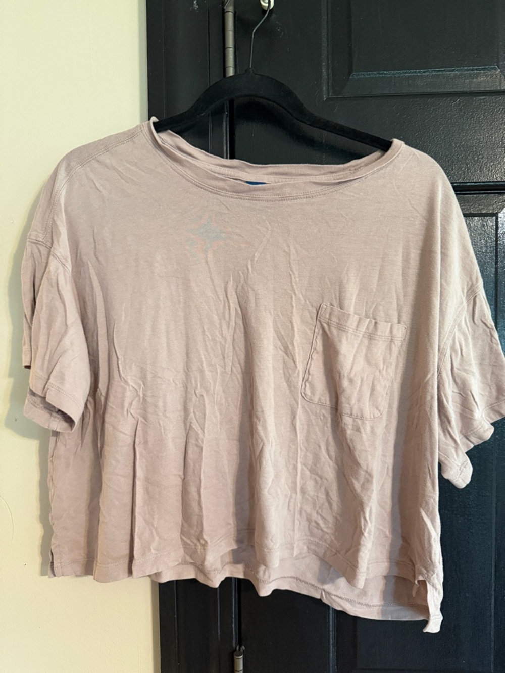 Old Navy Cropped Pocket Tee in Dusty Mauve